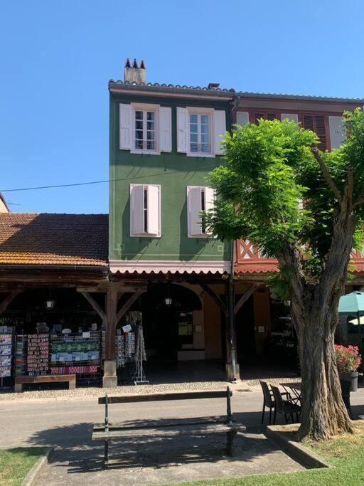 Appartement Mirepoix เมียร์พัวซ์ ภายนอก รูปภาพ